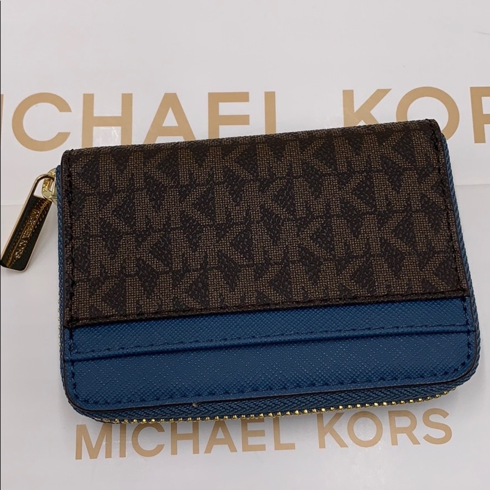 MICHAEL KORS JET SET TRAVEL MD ZA CARD CASE - Picture 16 of 16